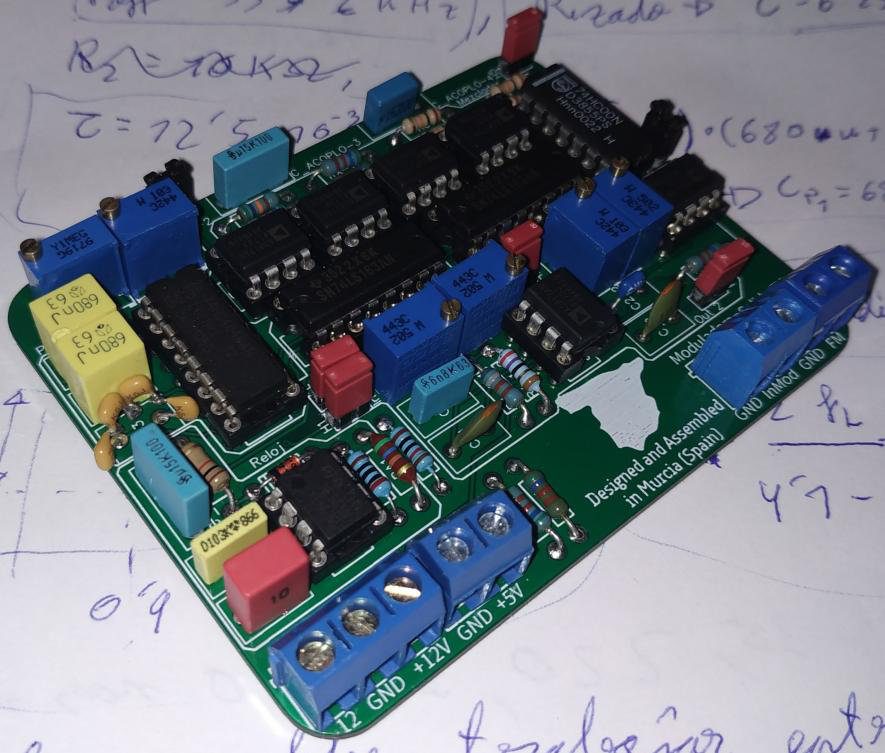 Placa del modulador FM montada
